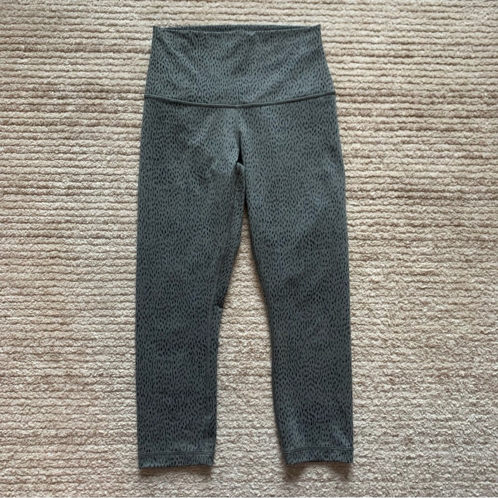 Lululemon Wunder Under Crop II (Roll Down) Legging Grey Size 6